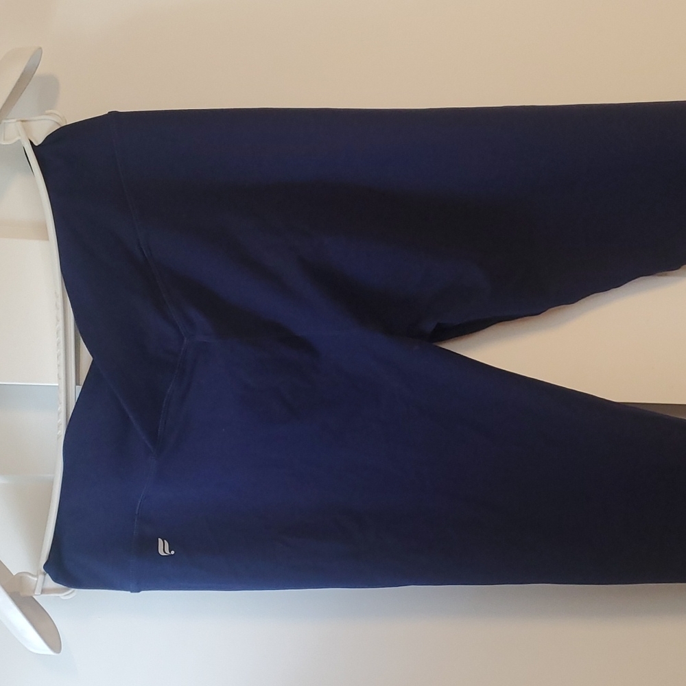Fabletics Cross Waistband Leggings Size L